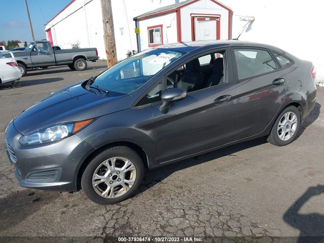 Ford FIESTA SE 2015 3FADP4BJ1FM146509 Image 2