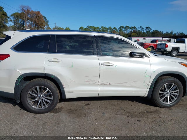 2017 TOYOTA HIGHLANDER XLE/SE VIN: 5TDJZRFH8HS417306