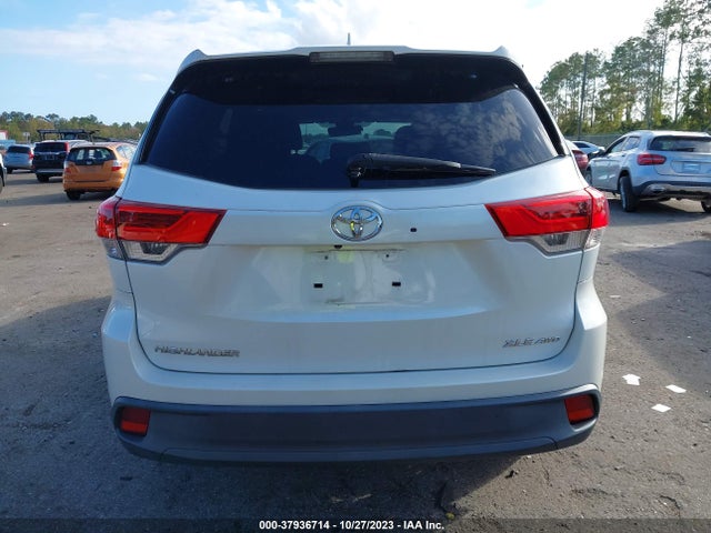 2017 TOYOTA HIGHLANDER XLE/SE VIN: 5TDJZRFH8HS417306
