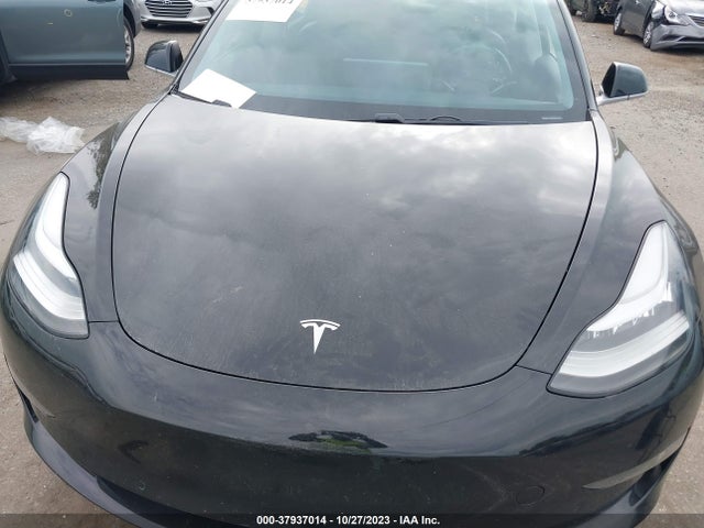 5YJ3E1EA8JF014995 Tesla Model 3 Mid Range/long Range