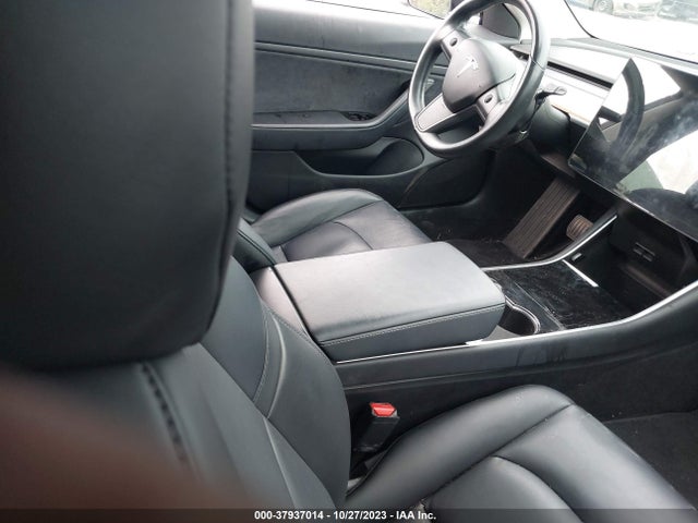 5YJ3E1EA8JF014995 Tesla Model 3 Mid Range/long Range