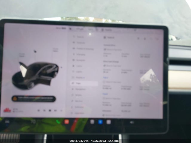 5YJ3E1EA8JF014995 Tesla Model 3 Mid Range/long Range