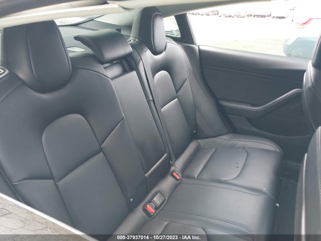 5YJ3E1EA8JF014995 Tesla Model 3 Mid Range/long Range
