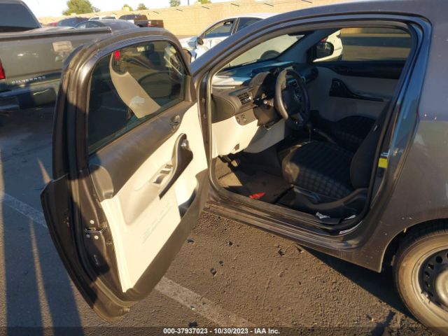JTNJJXB07FJ030649 Scion IQ