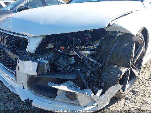 2015 AUDI RS 7 WUAW2AFCXFN900186 Photo 5