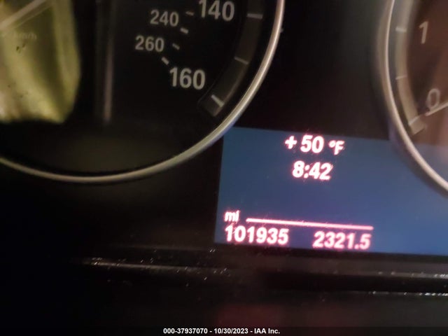 BMW 535i Xdrive 2014 WBA5B3C59ED534619 Image 14