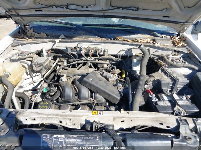 2006 FORD ESCAPE XLT VIN: 1FMYU03146KC26157