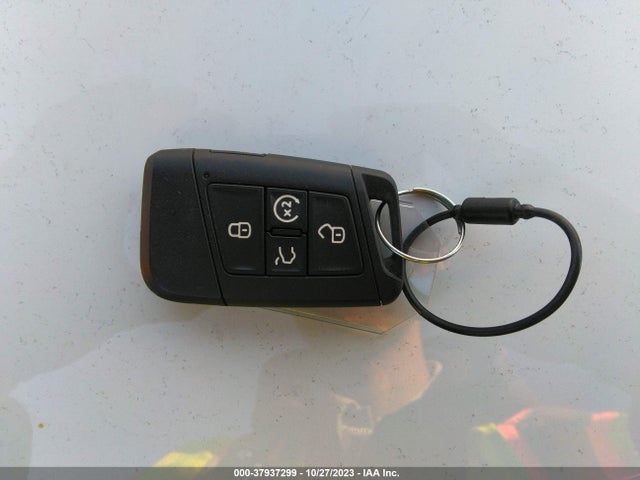 3VV2B7AX1NM139342 Volkswagen TIGUAN SE