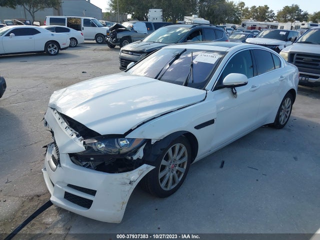 2019 JAGUAR XE SAJAS4FX3KCP51090 Photo 1