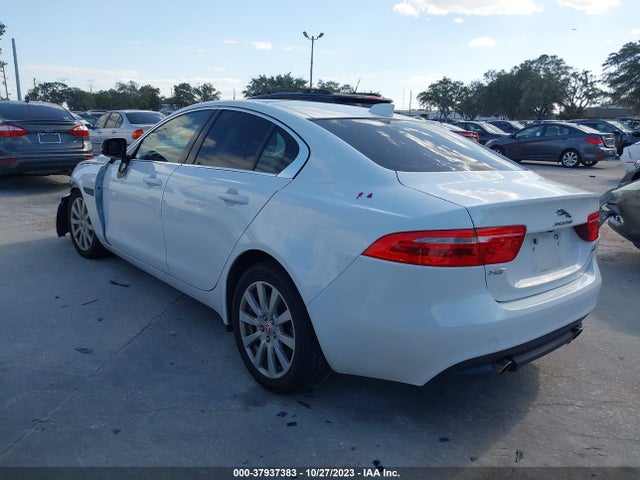 2019 JAGUAR XE SAJAS4FX3KCP51090 Photo 2