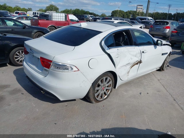 2019 JAGUAR XE SAJAS4FX3KCP51090 Photo 3