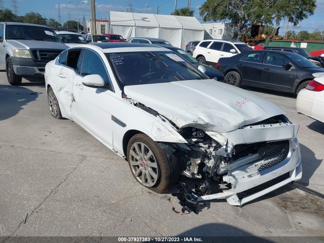 2019 JAGUAR XE SAJAS4FX3KCP51090 Photo 5