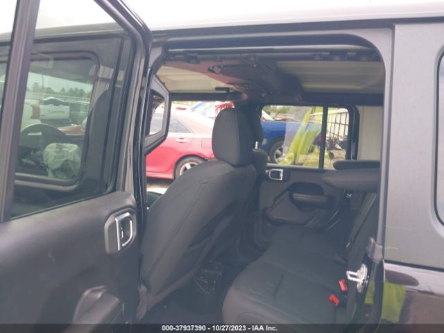 1C4HJXDN0MW630442 Jeep Wrangler Unlimited Sport S