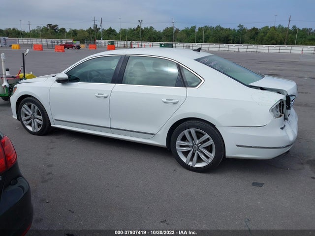 2016 VOLKSWAGEN PASSAT 1.8T SEL VIN: 1VWCS7A39GC067789