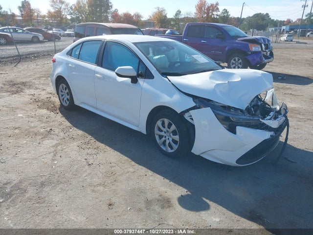 Toyota COROLLA LE 2021 5YFEPMAE1MP253357 Image 1