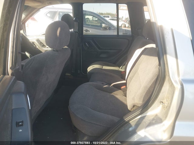 2000 JEEP GRAND CHEROKEE LAREDO VIN: 1J4GW48S1YC137852