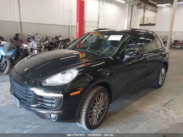 2016 PORSCHE CAYENNE WP1AA2A23GKA12749 Photo 1