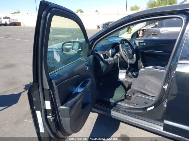 3C4PDCBG8FT744276 Dodge Journey Sxt