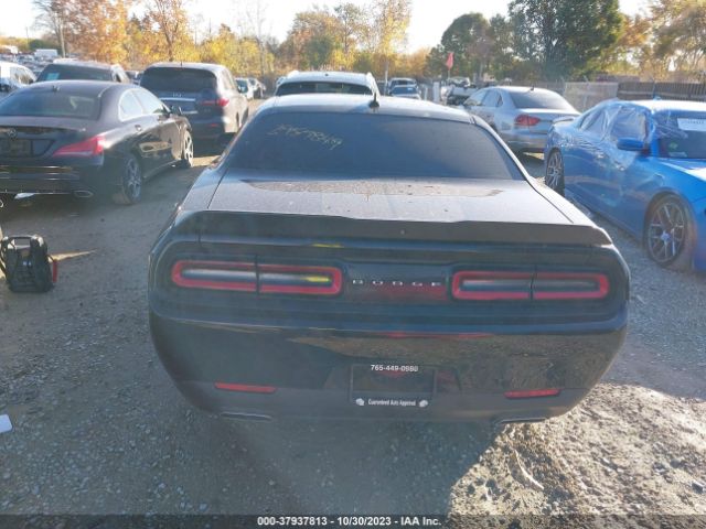 2C3CDZAG2GH257043 Dodge Challenger Sxt Plus