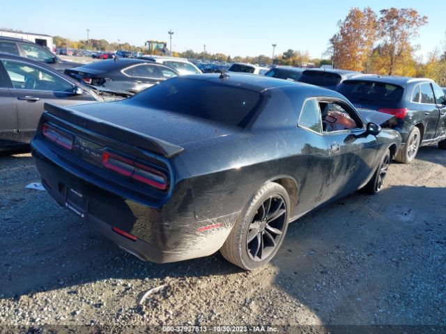 2C3CDZAG2GH257043 Dodge Challenger Sxt Plus