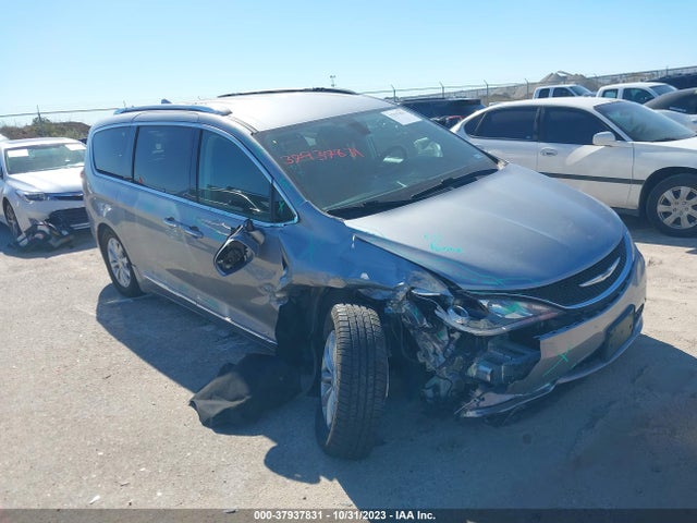 2019 2C4RC1BG3KR626181 main image