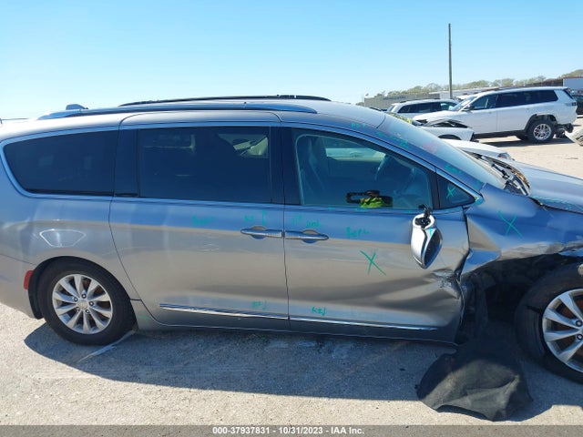 Chrysler Pacifica Touring L 2019 2C4RC1BG3KR626181 Image 12