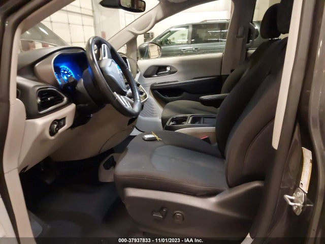 Chrysler Pacifica Touring 2020 2C4RC1FG5LR217143 Image 5