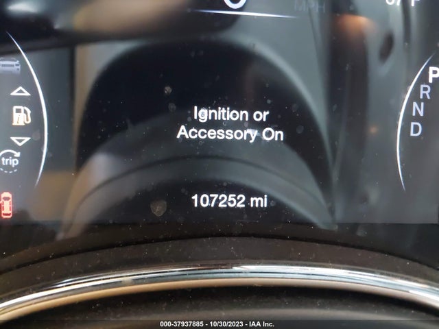 2017 JEEP GRAND CHEROKEE LAREDO VIN: 1C4RJEAG3HC663845