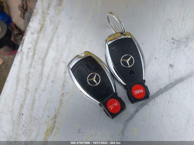2006 MERCEDES-BENZ R 500 VIN: 4JGCB75E46A010548
