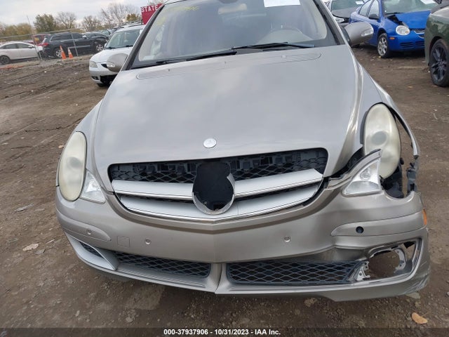 2006 MERCEDES-BENZ R 500 VIN: 4JGCB75E46A010548
