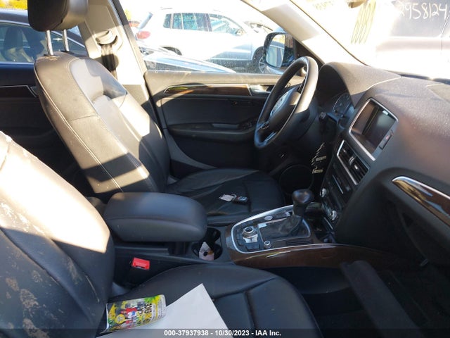 Audi Q5 2.0t Premium 2016 WA1L2AFP4GA059701 Image 5