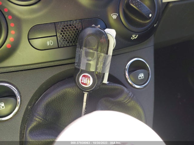 2013 FIAT 500 3C3CFFBR3DT593537 Photo 10
