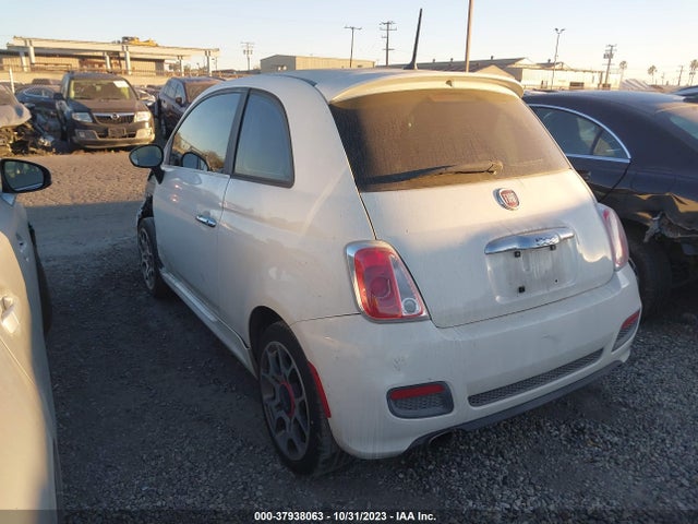 2013 FIAT 500 3C3CFFBR3DT593537 Photo 2