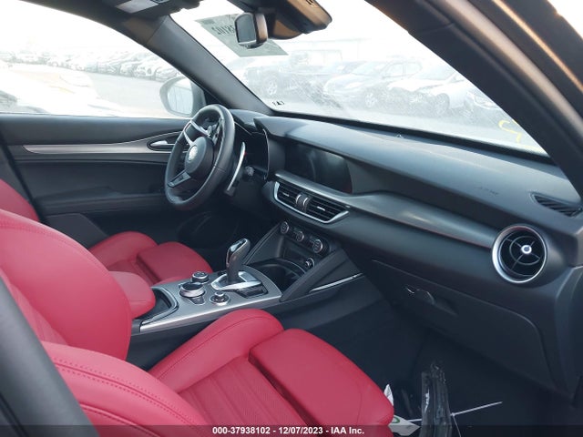 2024 ALFA ROMEO STELVIO VELOCE VIN: ZASPAKBN5R7D70940