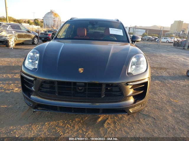 WP1AG2A51JLB64166 Porsche Macan Gts