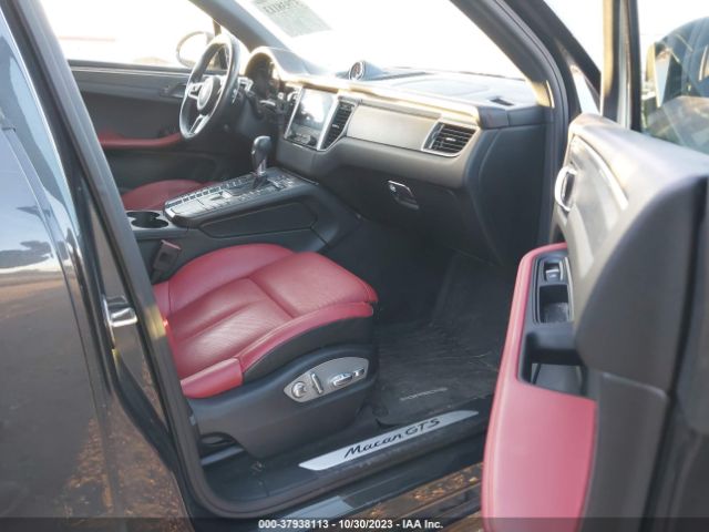 2018 PORSCHE MACAN WP1AG2A51JLB64166 Photo 4