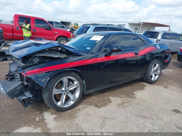Dodge Challenger Sxt 2017 2C3CDZAG4HH522742 Image 2