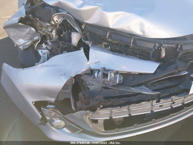 Toyota AVALON XLE 2014 4T1BK1EB0EU132125 Image 12