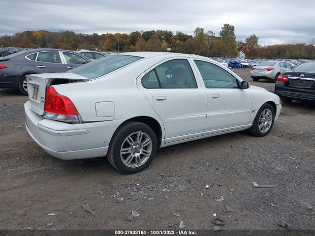 2006 VOLVO S60 2.5L TURBO VIN: YV1RH592262551538