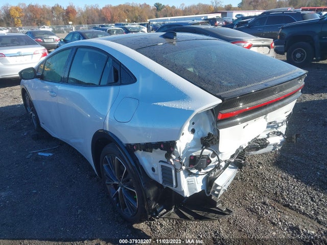 Toyota Prius Xle Awd-e 2023 JTDADABU1P3006994 Image 3