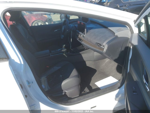 Toyota Prius Xle Awd-e 2023 JTDADABU1P3006994 Image 5