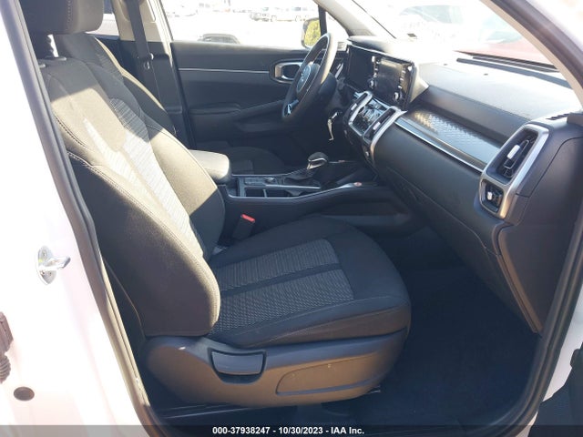 2022 KIA SORENTO LX VIN: 5XYRGDLCXNG121555