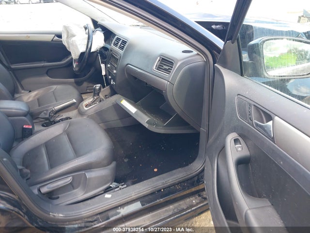 2013 VOLKSWAGEN JETTA 2.0L TDI VIN: 3VWLL7AJ4DM367844