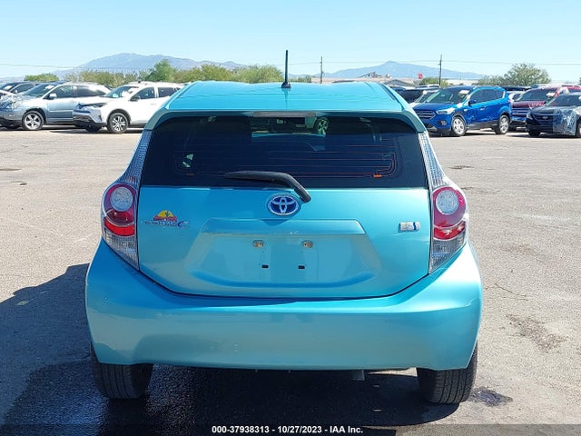 Toyota Prius C Two 2014 JTDKDTB32E1081655 Image 34