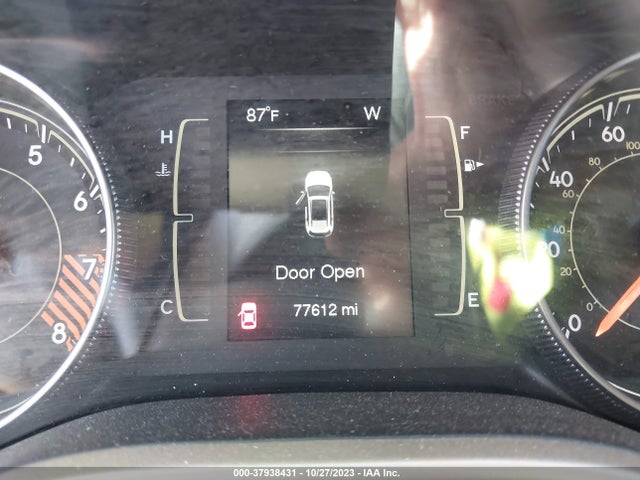 Jeep Cherokee Latitude 2015 1C4PJLCSXFW505804 Image 7