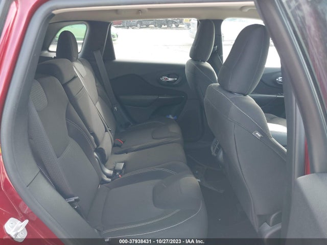 Jeep Cherokee Latitude 2015 1C4PJLCSXFW505804 Image 8