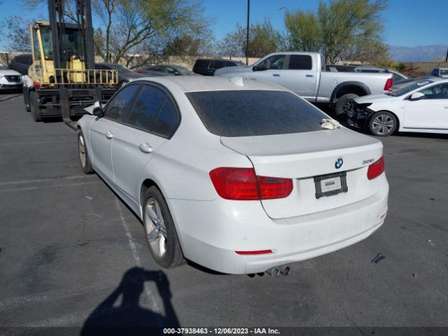 WBA3C1G58ENR49671 BMW 3 Series 328i