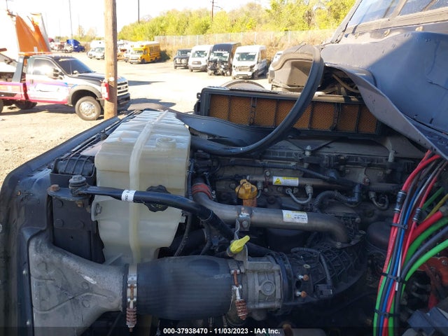 Freightliner Detroit Dd13 2016 1FUBGBDV6GLHB3359 Image 10