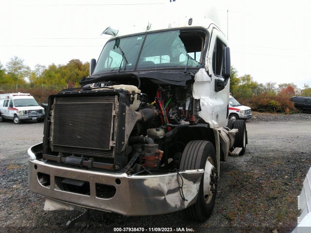 Freightliner Detroit Dd13 2016 1FUBGBDV6GLHB3359 Image 2