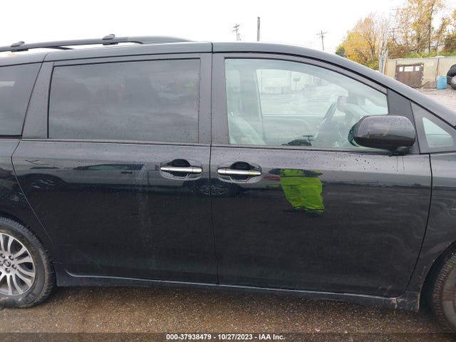 Toyota Sienna Xle Auto Access 2018 5TDYZ3DC5JS957964 Image 14